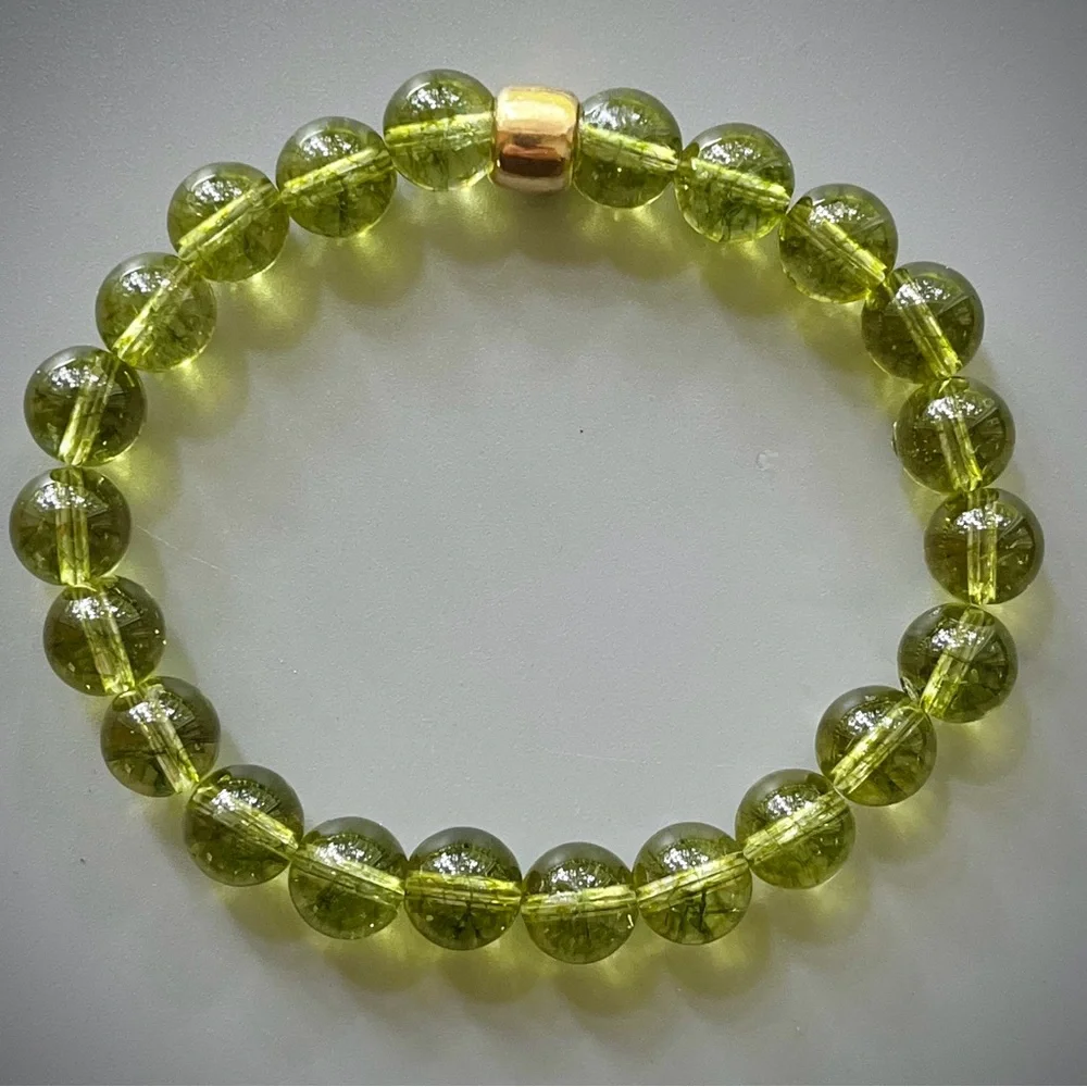 Green Peridot Handcrafted Bead Bracelet - Picture 1 of 5